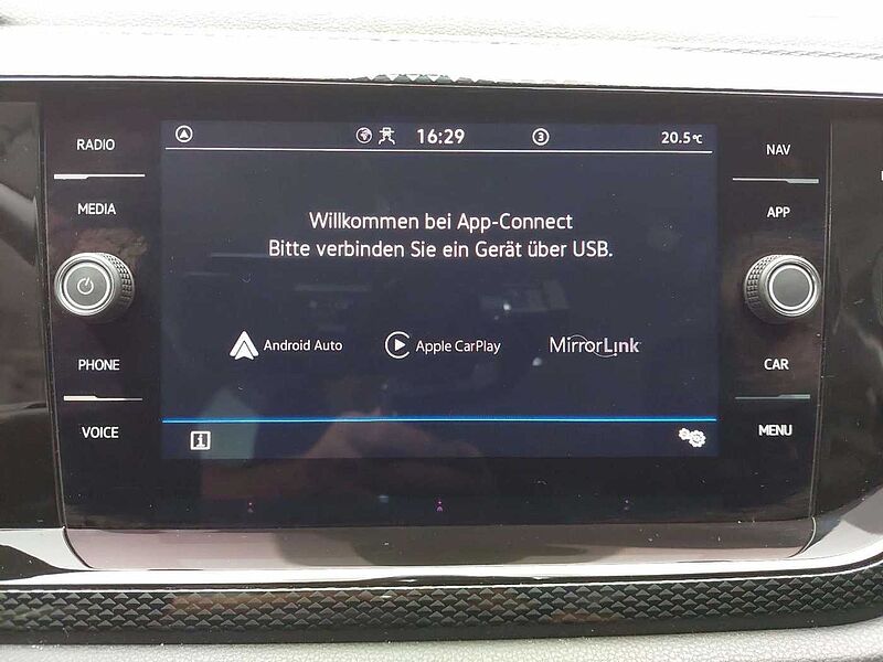 Volkswagen Taigo TAIGO 1.0 TSI DSG LIFE LED APP-CONNECT WINTER KAME